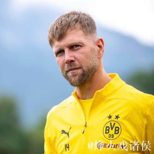 AC米兰有意在冬季转会期租借西汉姆前锋菲尔克鲁格 AC米兰有意在冬季转会期租借西汉姆前锋菲尔克鲁格